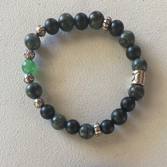 Silver with assorted stones bracelet & earring set - Picture 4 of 4